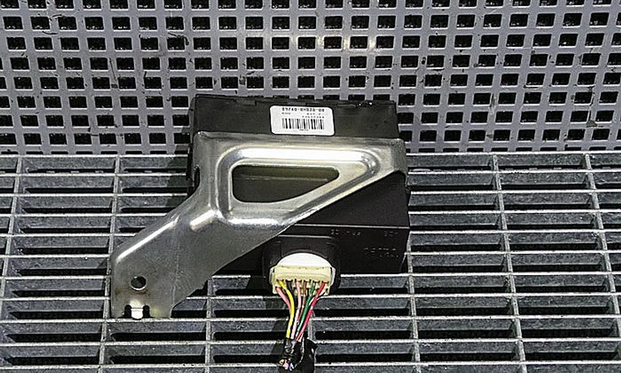 MODUL INCHIDERE CENTRALIZATA PEUGEOT 107 2005-2016