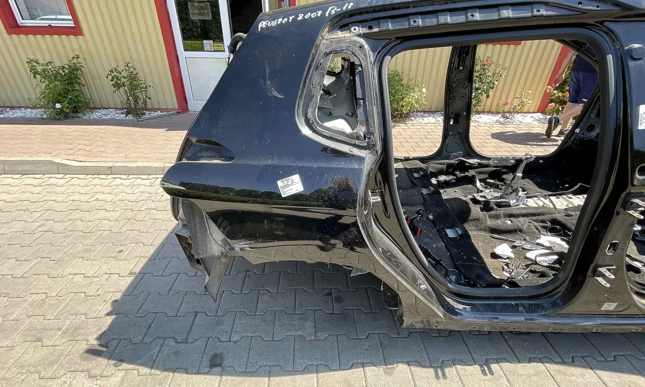 ARIPA SPATE DREAPTA PEUGEOT 2008 I 2013-2018