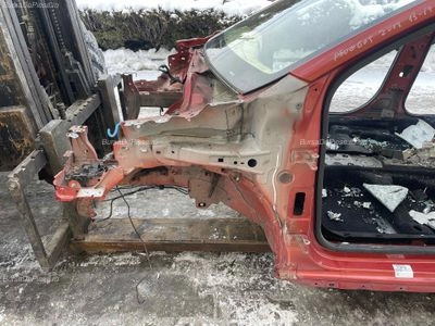LONJERON STANGA PEUGEOT 2008 I 2013-2018 LONJERON STANGA PEUGEOT 2008 I 2013-2018