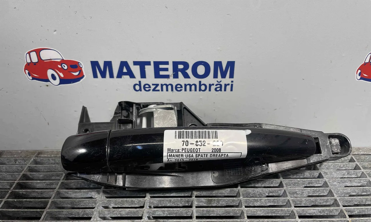 MANER USA SPATE DREAPTA PEUGEOT 2008 I 2013-2018