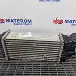 RADIATOR INTERCOOLER PEUGEOT 2008 I 1.6 2013-2018 oe-9803900780, vedere laterala