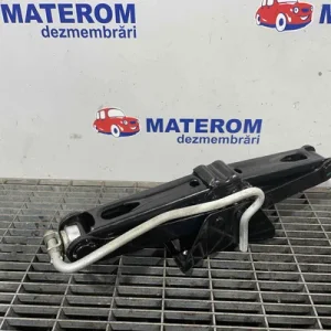 CRIC AUTO