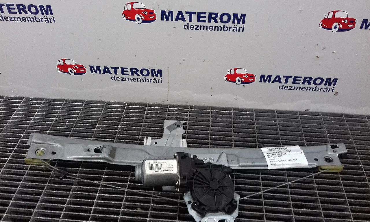 MACARA USA FATA STANGA PEUGEOT 207 2006-2015