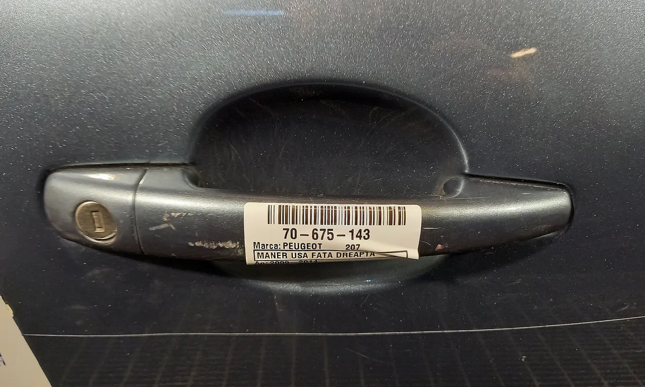 MANER USA FATA DREAPTA PEUGEOT 207 2006-2015