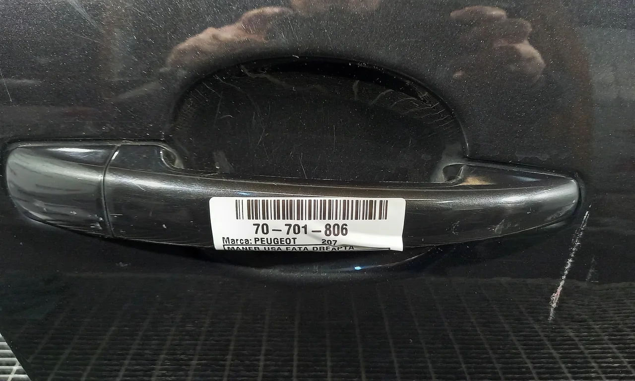 MANER USA FATA DREAPTA PEUGEOT 207 2006-2015