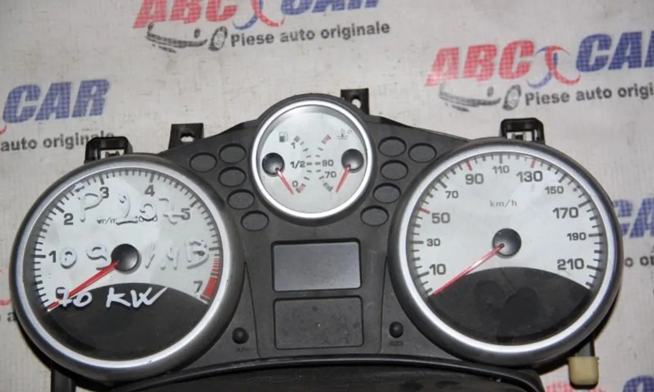 Ceasuri de bord PEUGEOT 207 2006-2015