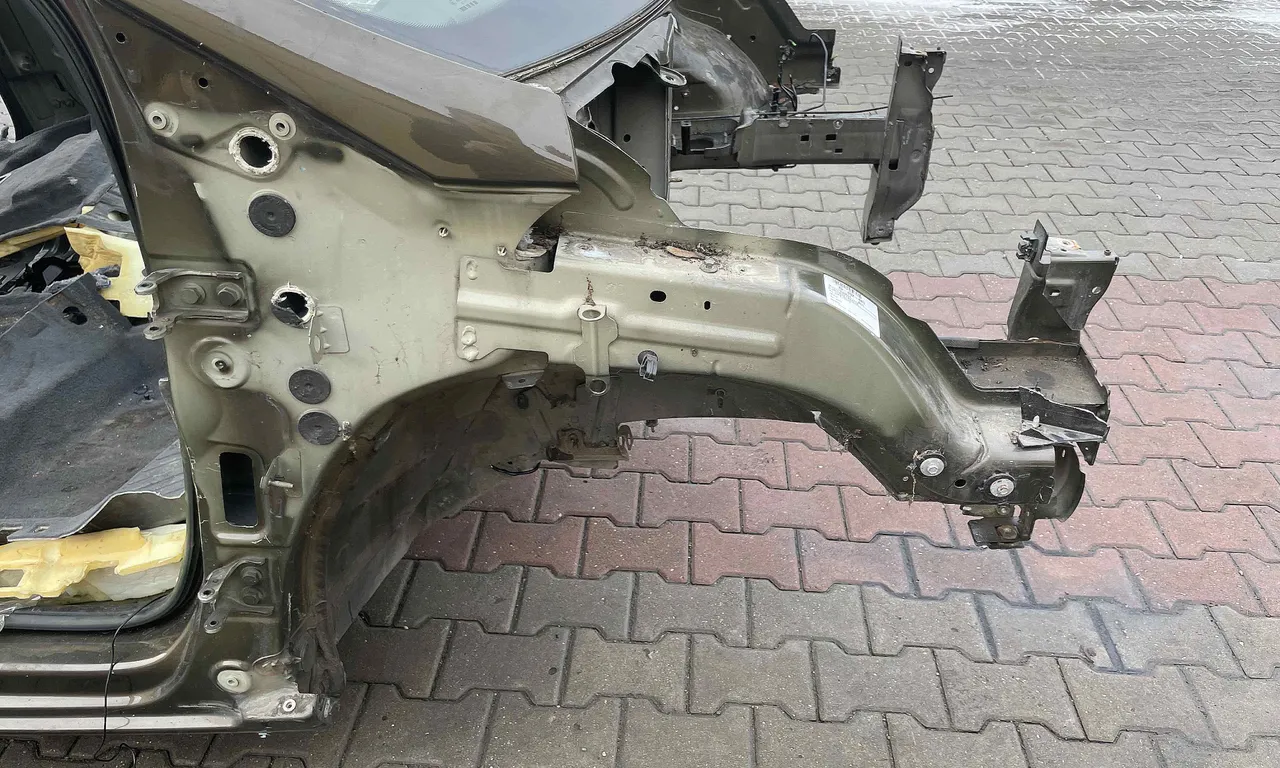 LONJERON DREAPTA PEUGEOT 3008 I 2009-2017