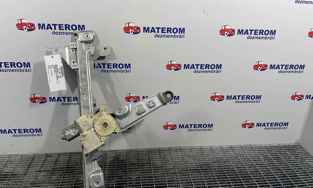 MACARA USA FATA DREAPTA PEUGEOT 3008 I 2009-2017