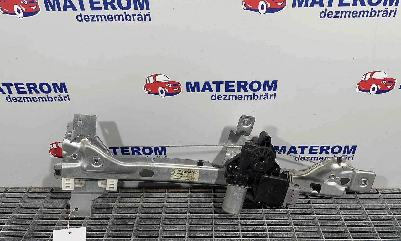 MACARA USA SPATE STANGA PEUGEOT 3008 I 2009-2017