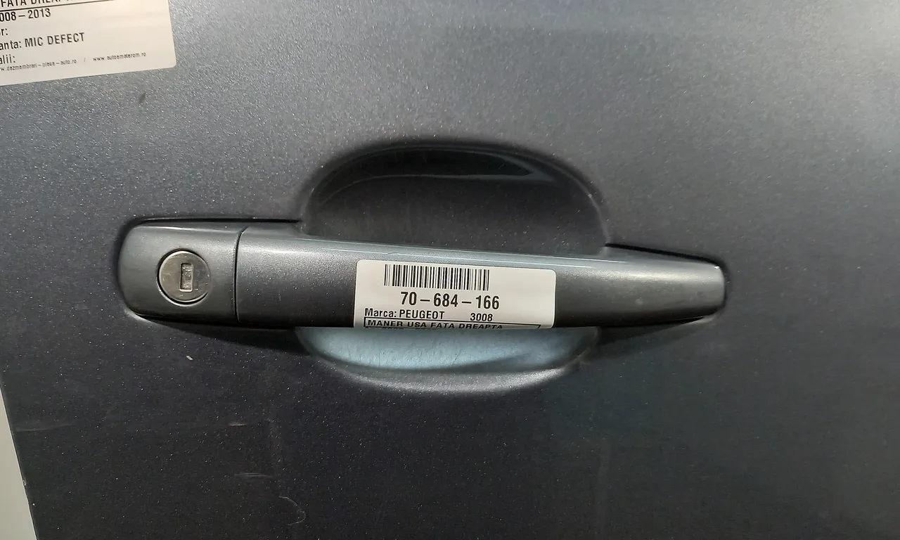 MANER USA FATA DREAPTA PEUGEOT 3008 I 2009-2017