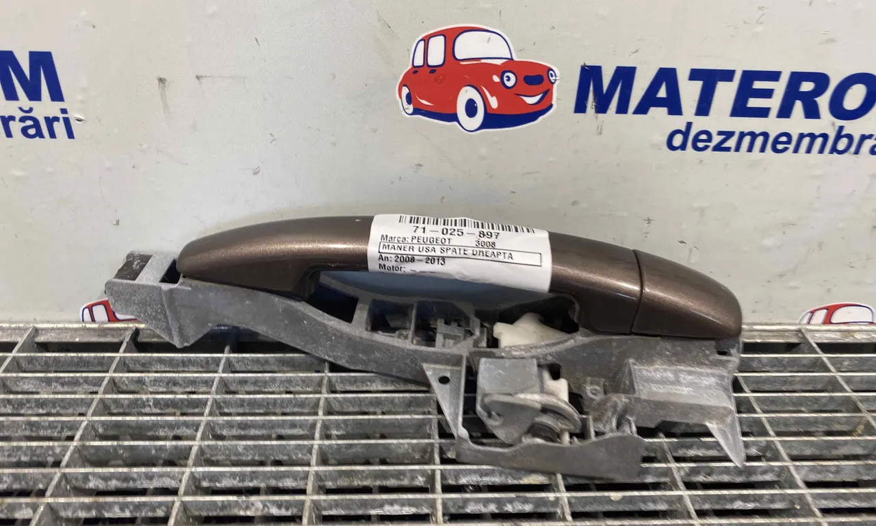 MANER USA SPATE DREAPTA PEUGEOT 3008 I 2009-2017