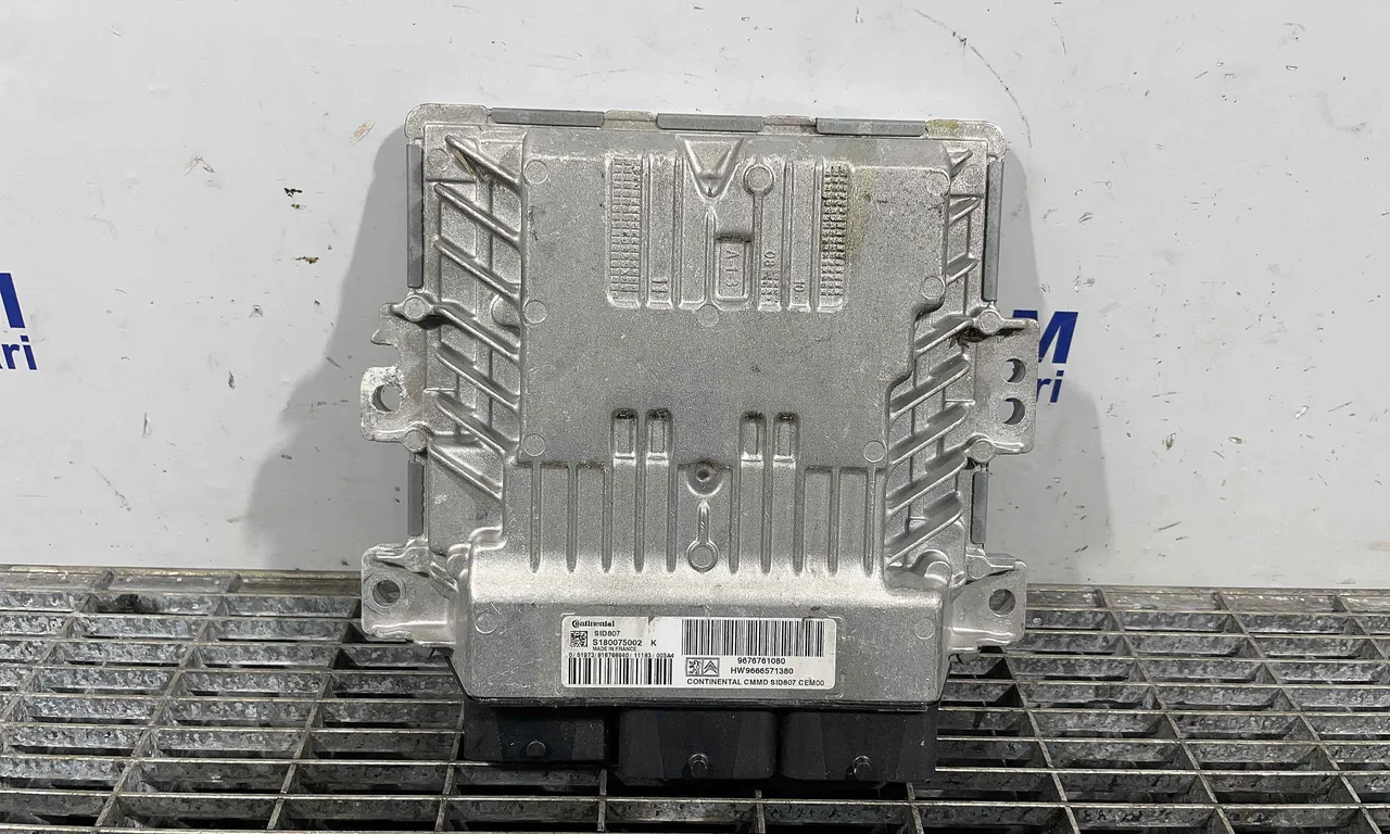 CALCULATOR MOTOR PEUGEOT 3008 I 2009-2017