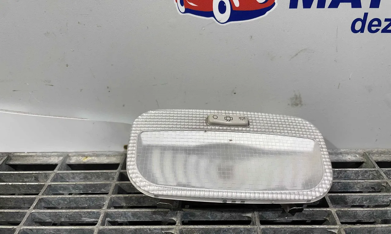 LAMPA PLAFONIERA PEUGEOT 3008 I 2009-2017