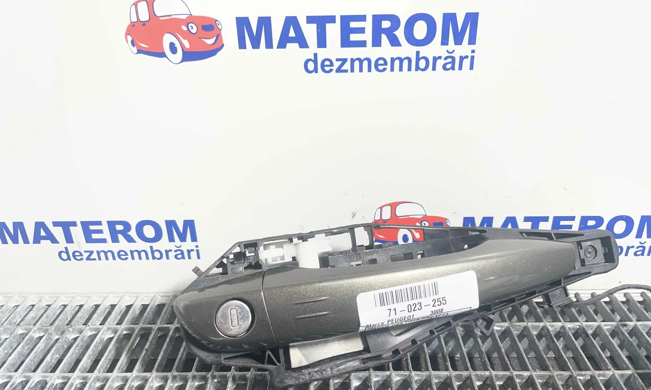 MANER USA FATA DREAPTA PEUGEOT 3008 II 2016-2020