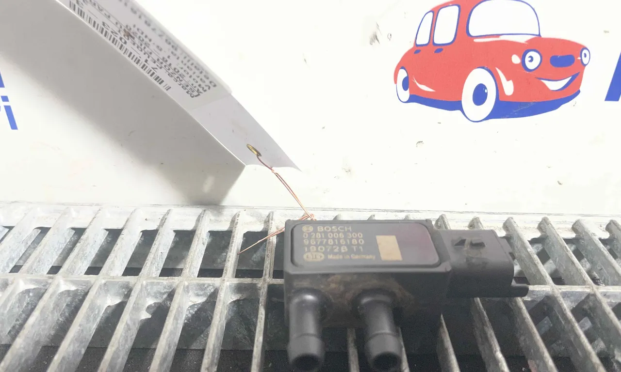 SENZOR FILTRU PARTICULE PEUGEOT 3008 II 2016-2020