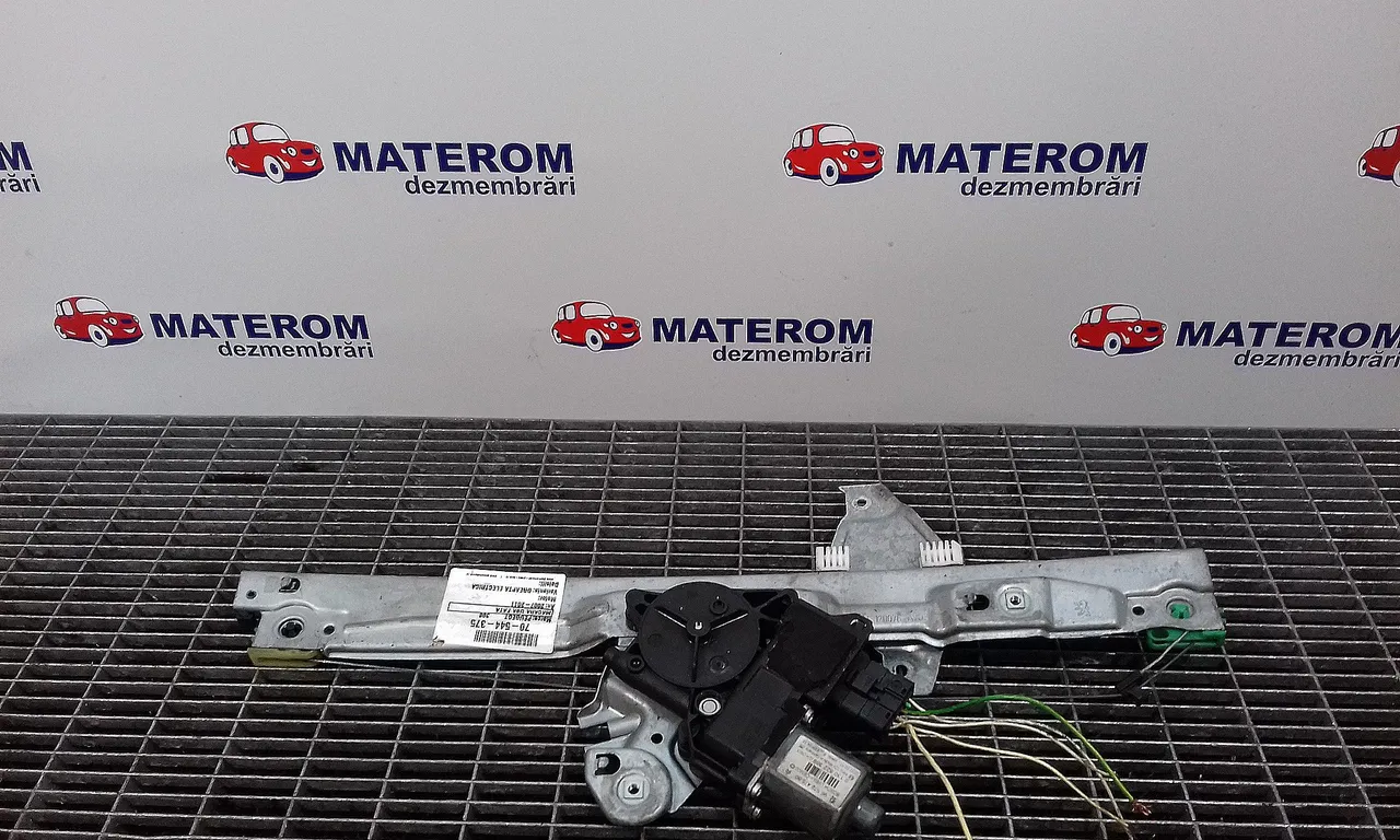 MACARA USA FATA DREAPTA PEUGEOT 308 I 2007-2016