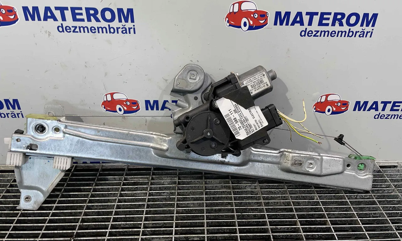 MACARA USA FATA STANGA PEUGEOT 308 I 2007-2016