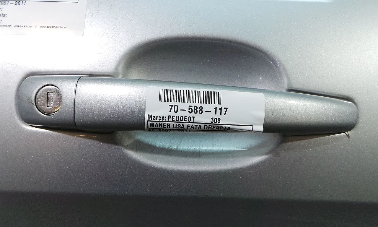 MANER USA FATA DREAPTA PEUGEOT 308 I 2007-2016