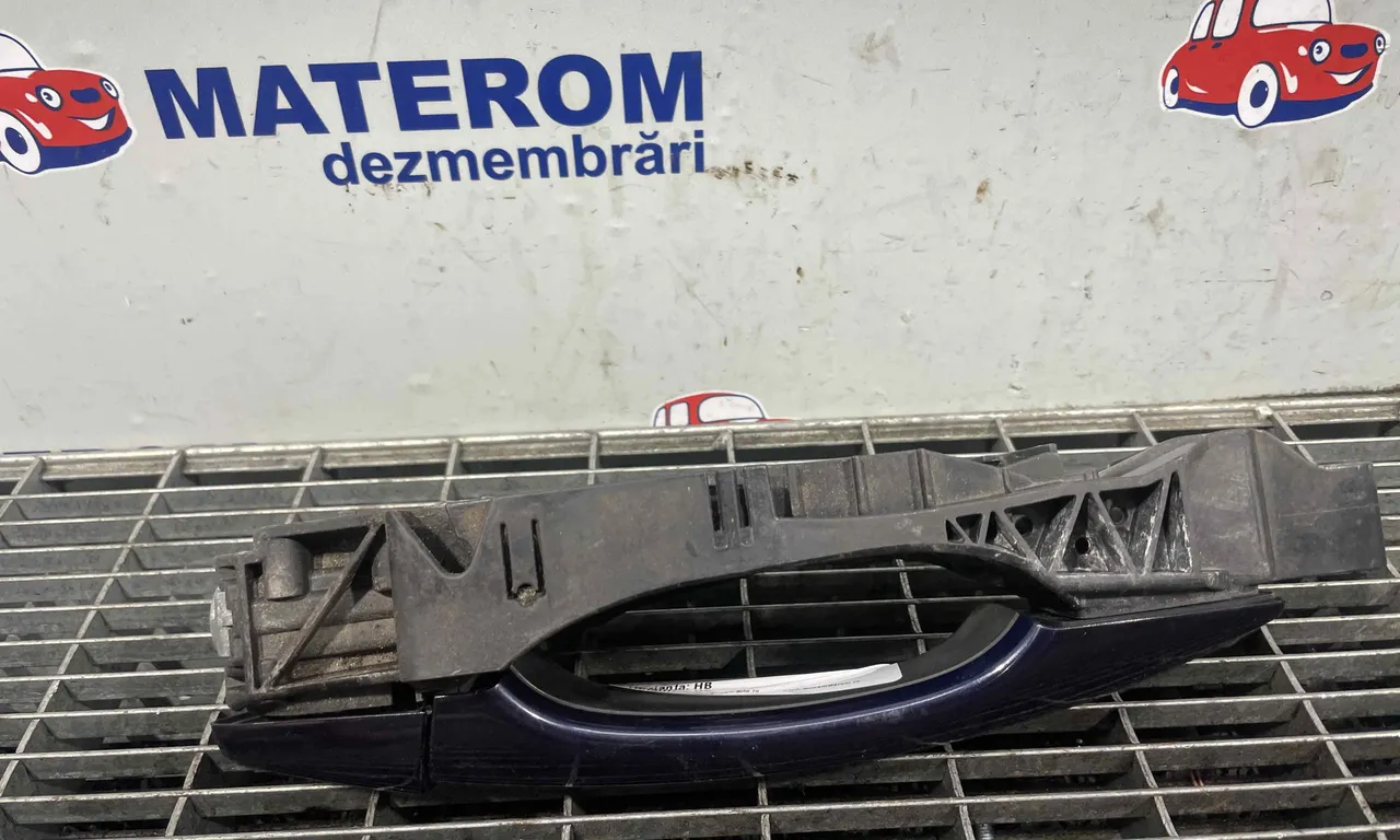 MANER USA SPATE DREAPTA PEUGEOT 308 I 2007-2016