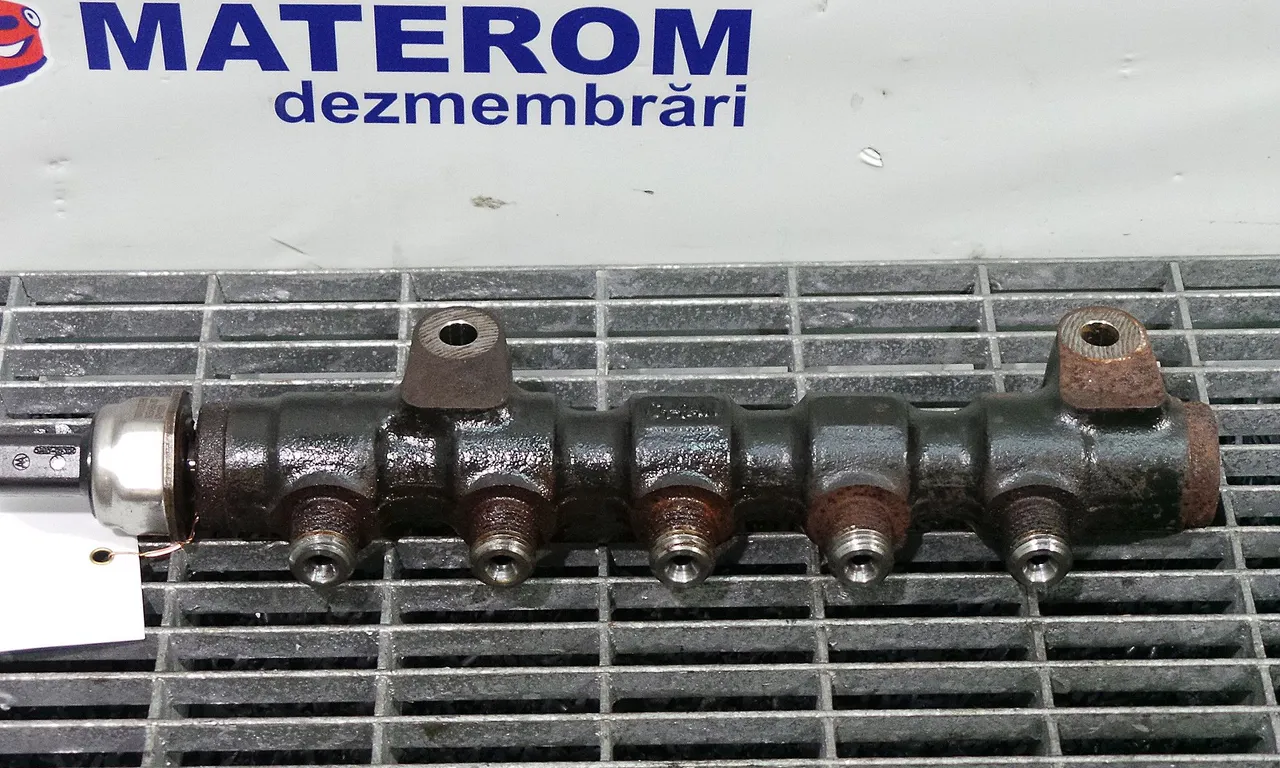RAMPA INJECTIE PEUGEOT 308 I 2007-2016