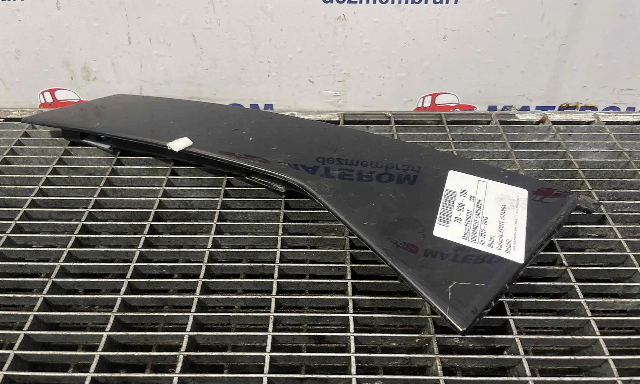 ORNAMENT CAROSERIE PEUGEOT 308 II 2013-2021