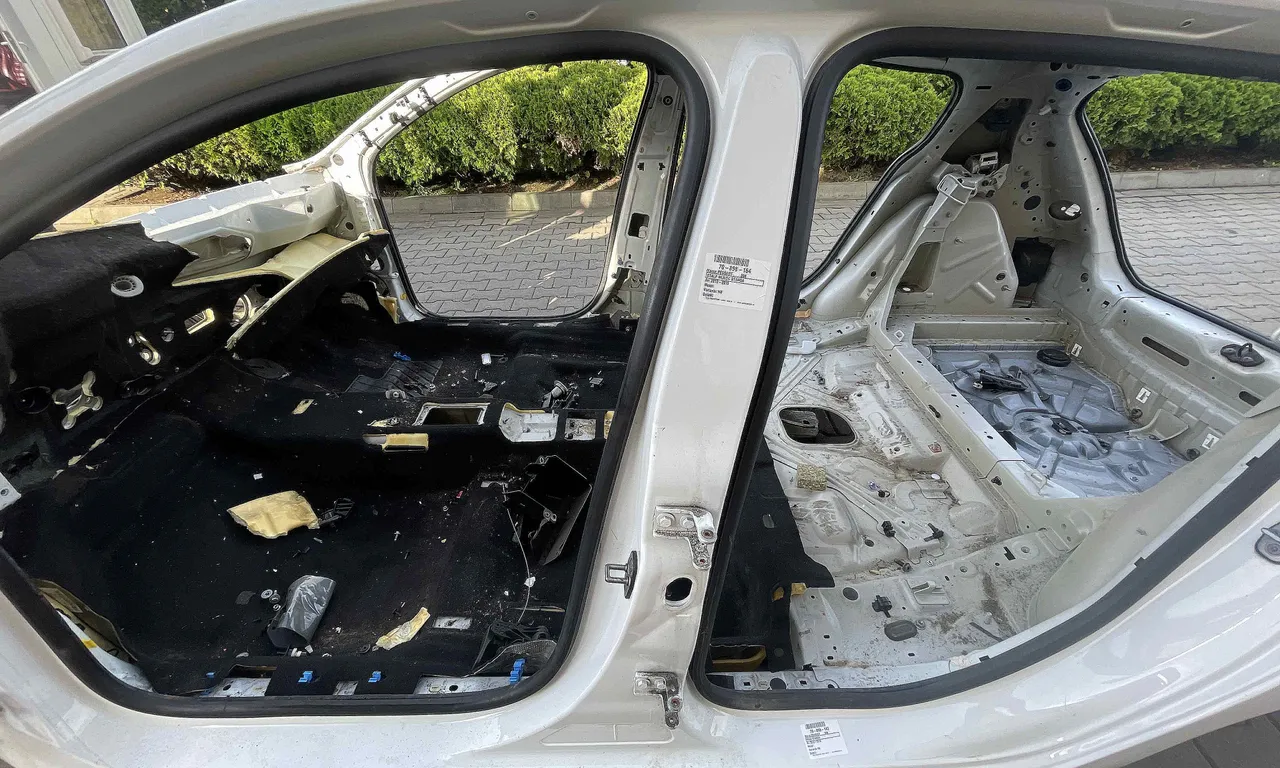 STALP MIJLOC STANGA PEUGEOT 308 II 2013-2021
