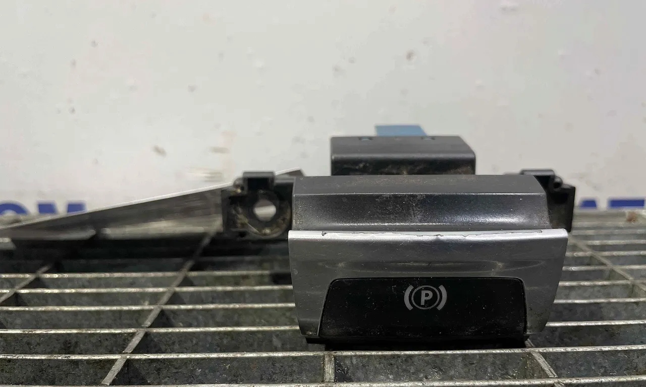 INTRERUPATOR FRANA DE MANA PEUGEOT 308 II 2013-2021