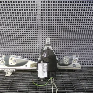 MACARA USA SPATE STANGA
