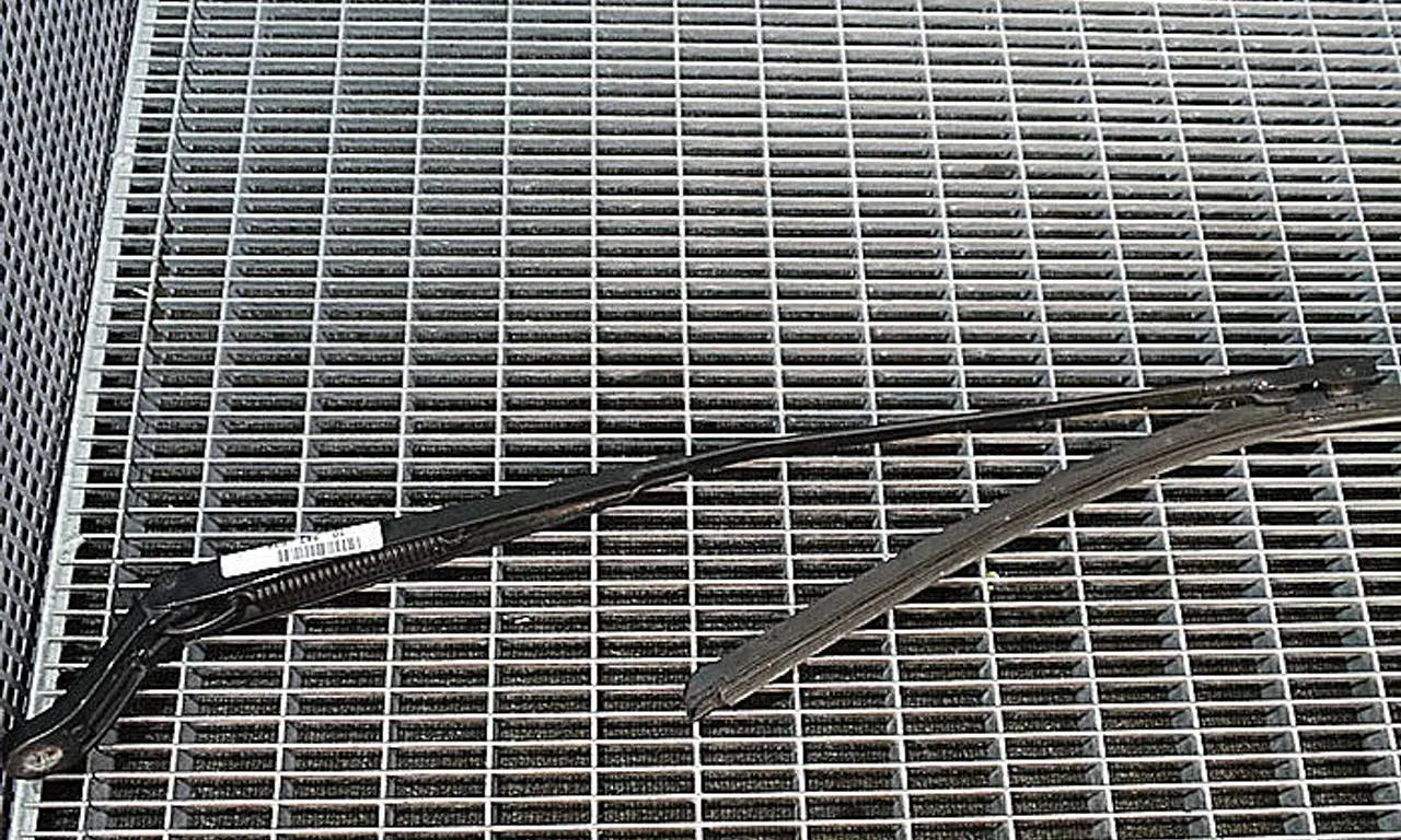 BRAT STERGATOR PEUGEOT 407 2004-2011