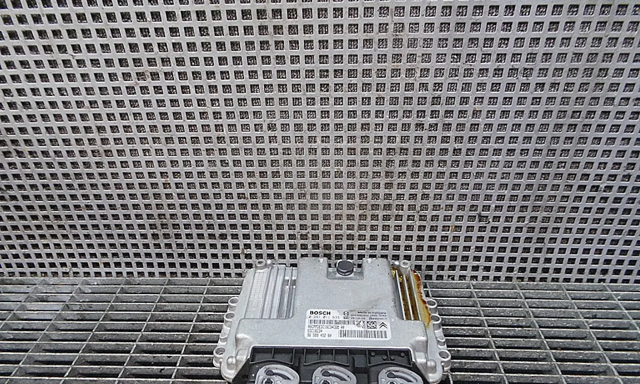 CALCULATOR MOTOR PEUGEOT 407 2004-2011