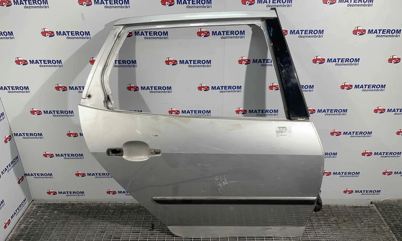 USA SPATE DREAPTA PEUGEOT 407 SW 2004-2011
