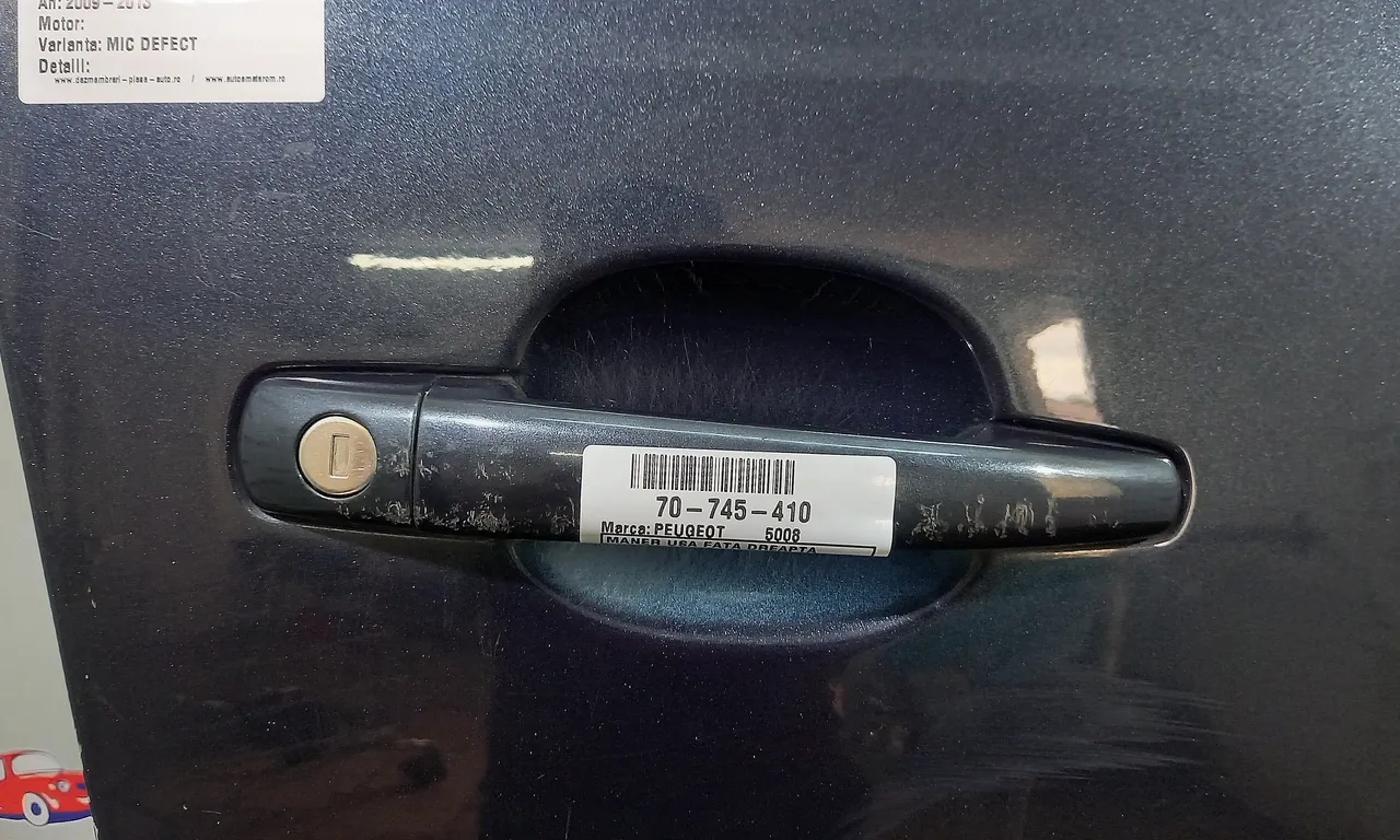 MANER USA FATA DREAPTA PEUGEOT 5008 2009-2017