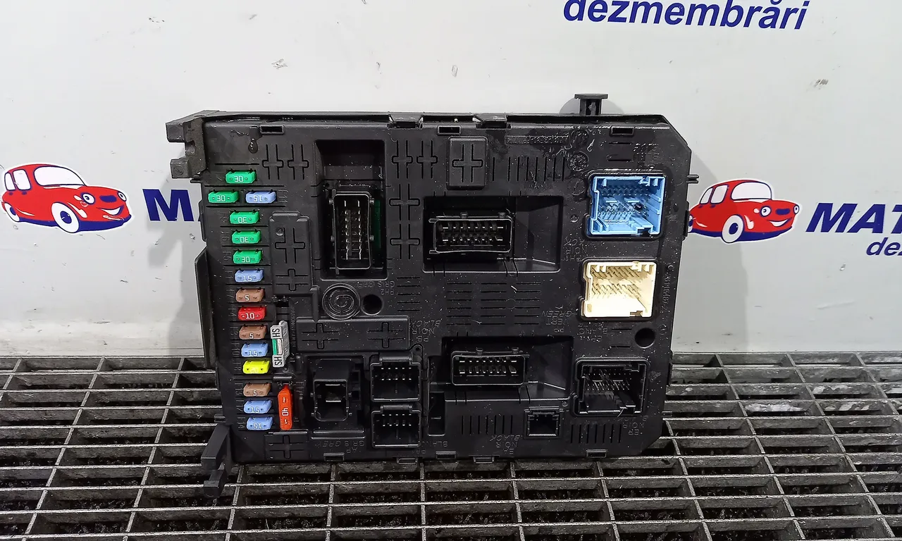 MODUL CONFORT PEUGEOT 5008 2009-2017