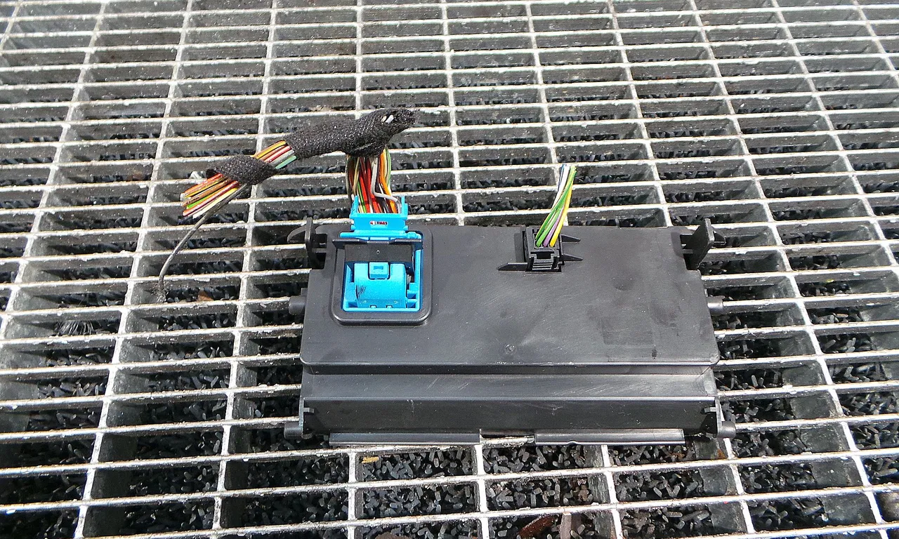 MODUL PARKTRONIC PEUGEOT 508 I 2010-2018