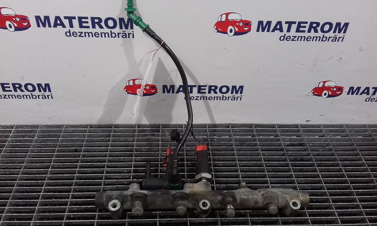 RAMPA INJECTIE PEUGEOT 607 2000-2011