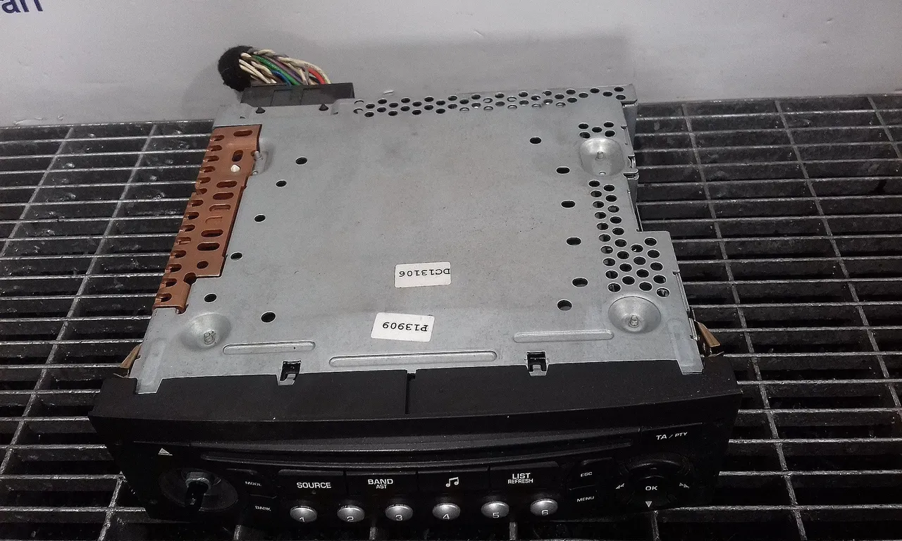 RADIO CD PEUGEOT EXPERT 2007-2012