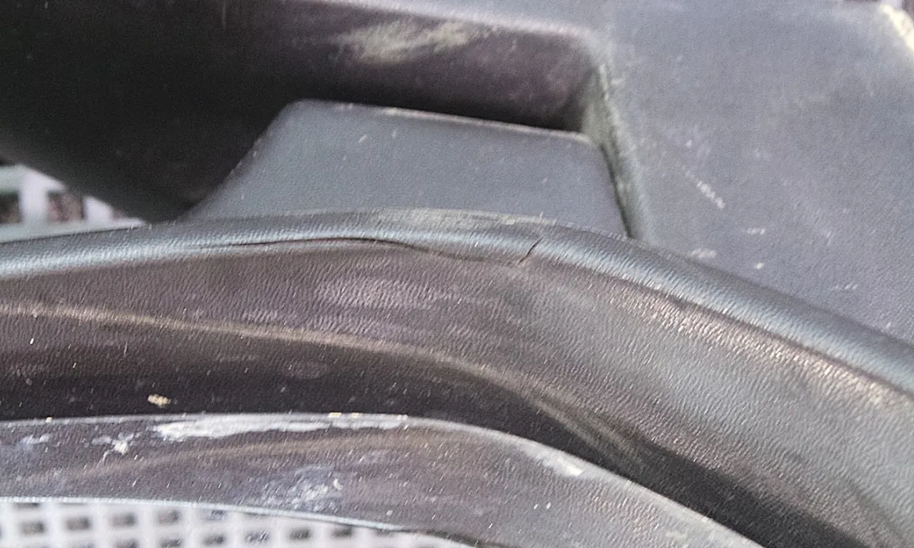 OGLINDA EXTERIOARA STANGA PEUGEOT PARTNER 1996-2008