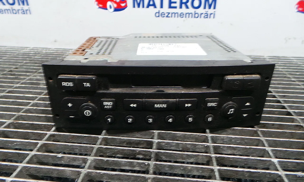RADIO CD PEUGEOT PARTNER 1996-2008