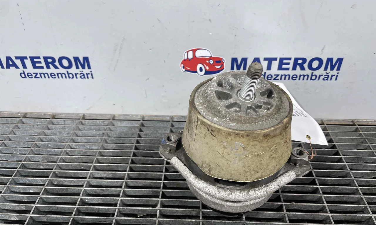 TAMPON MOTOR PORSCHE CAYENNE 2002-2010