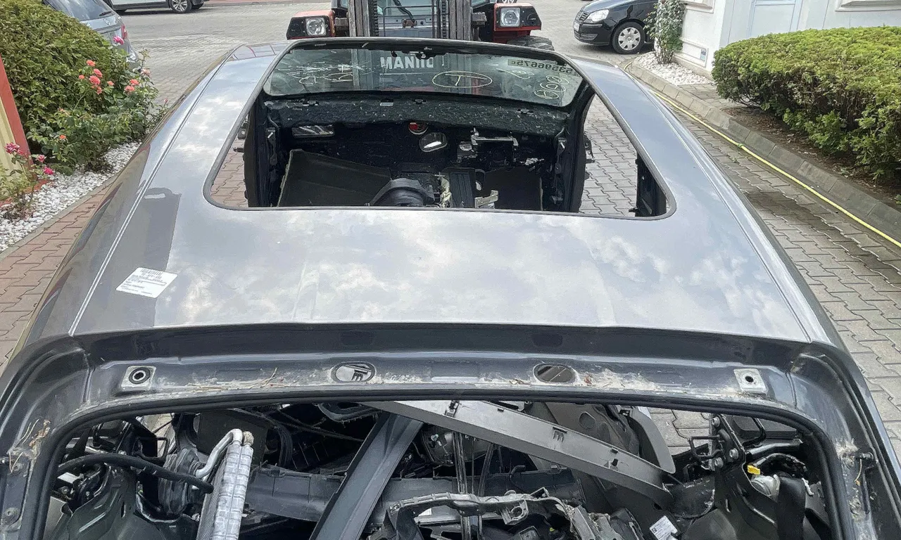 PAVILION PORSCHE MACAN 2014-2018