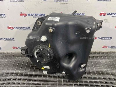 REZERVOR AD BLUE PORSCHE MACAN 3.0 S Diesel 2014-2018 oe 8R0131877, vedere frontata
