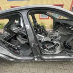STALP MIJLOC DREAPTA PORSCHE MACAN 3.0 S Diesel 2014-2018 oe-95B809608DYGRV, vedere laterala