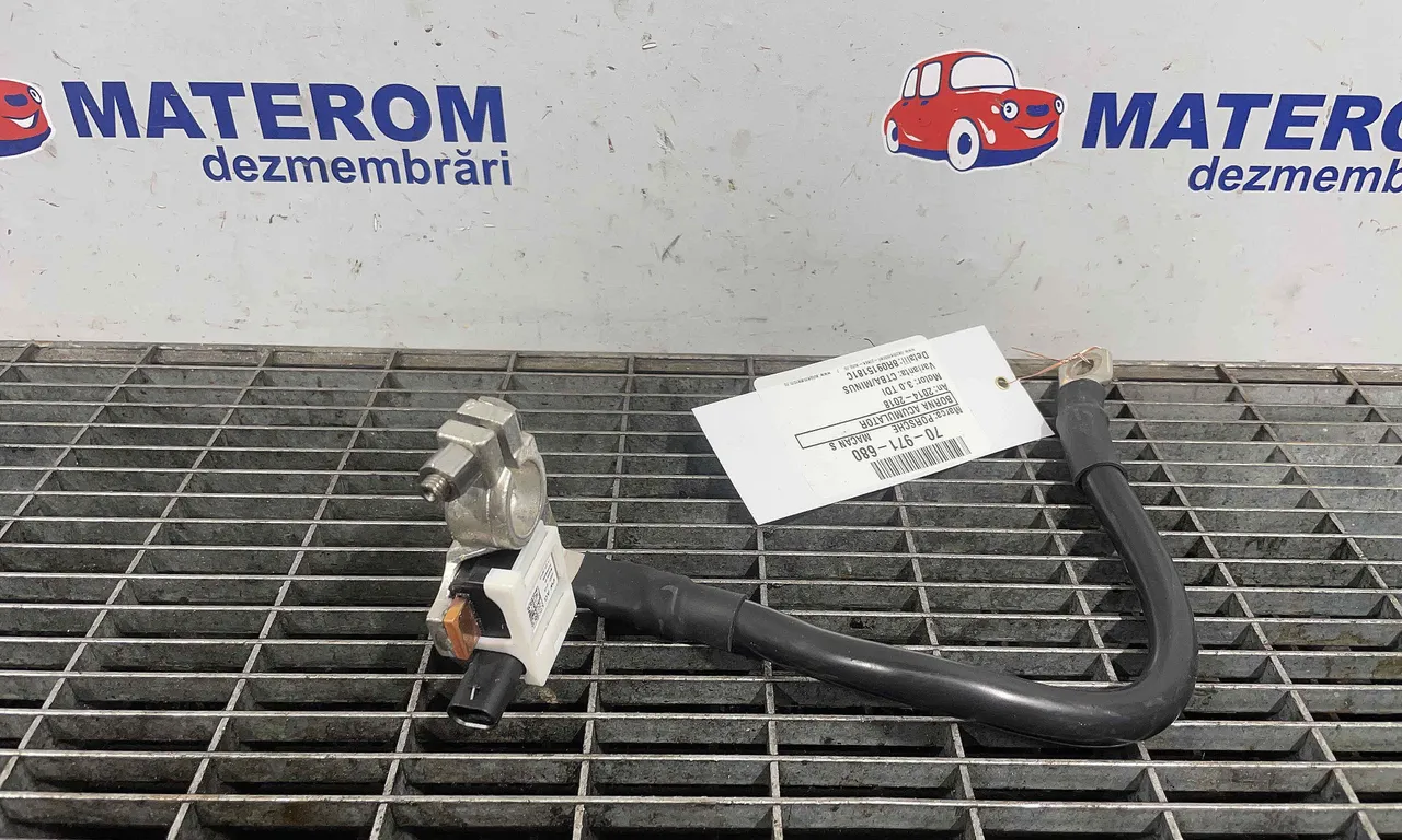 BORNA ACUMULATOR PORSCHE MACAN 2014-2018