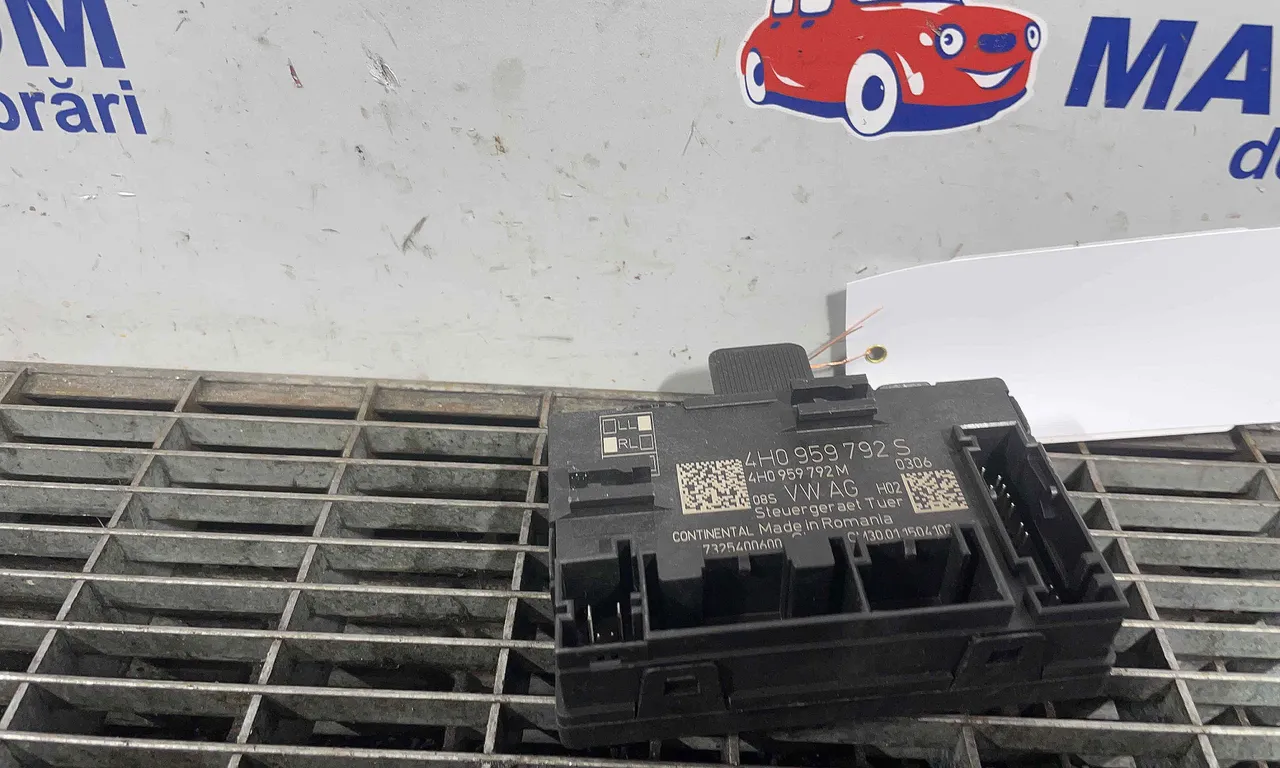 MODUL USA/STANGA FATA PORSCHE MACAN 2014-2018