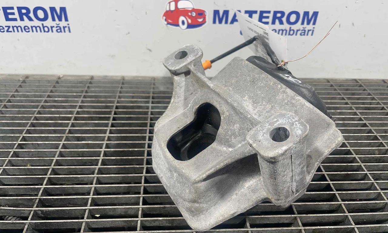 TAMPON MOTOR PORSCHE MACAN 2014-2018