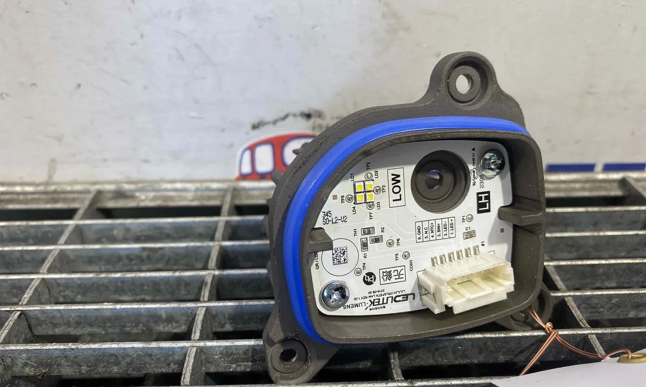 MODUL LED RENAULT ARKANA I 2019-2022