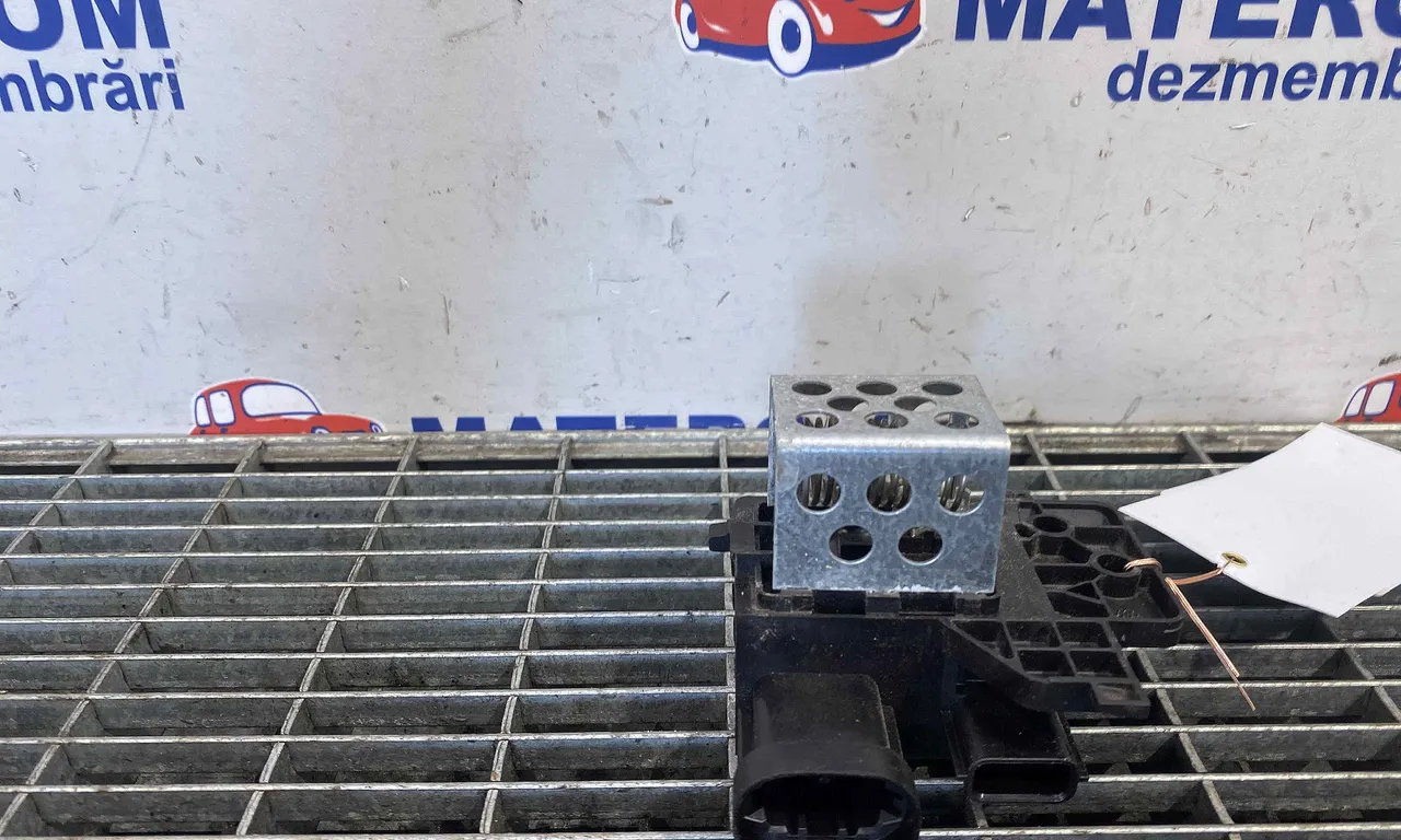 RELEU VENTILATOR CLIMA RENAULT ARKANA I 2019-2022