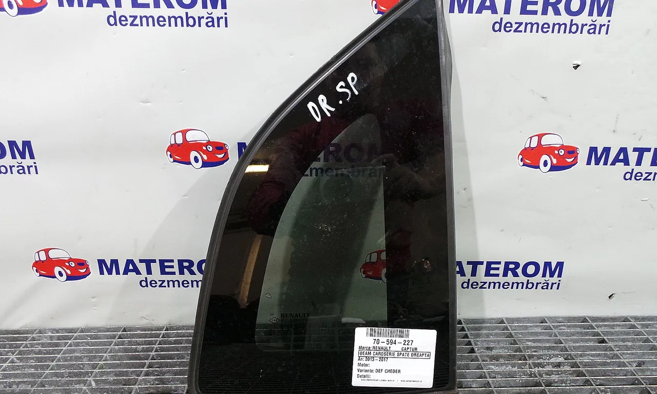GEAM CAROSERIE SPATE DREAPTA RENAULT CAPTUR I 2013-2016