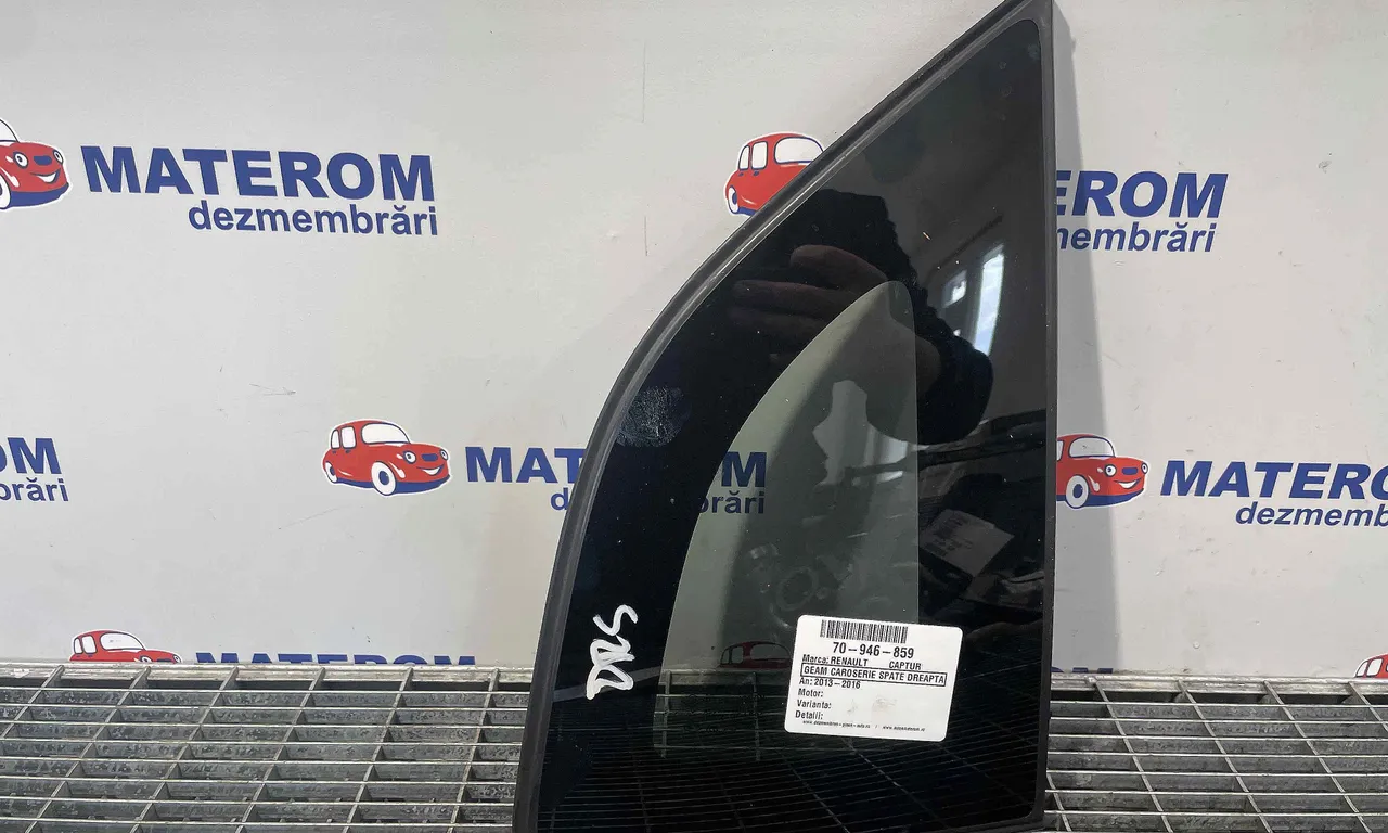 GEAM CAROSERIE SPATE DREAPTA RENAULT CAPTUR I 2013-2016