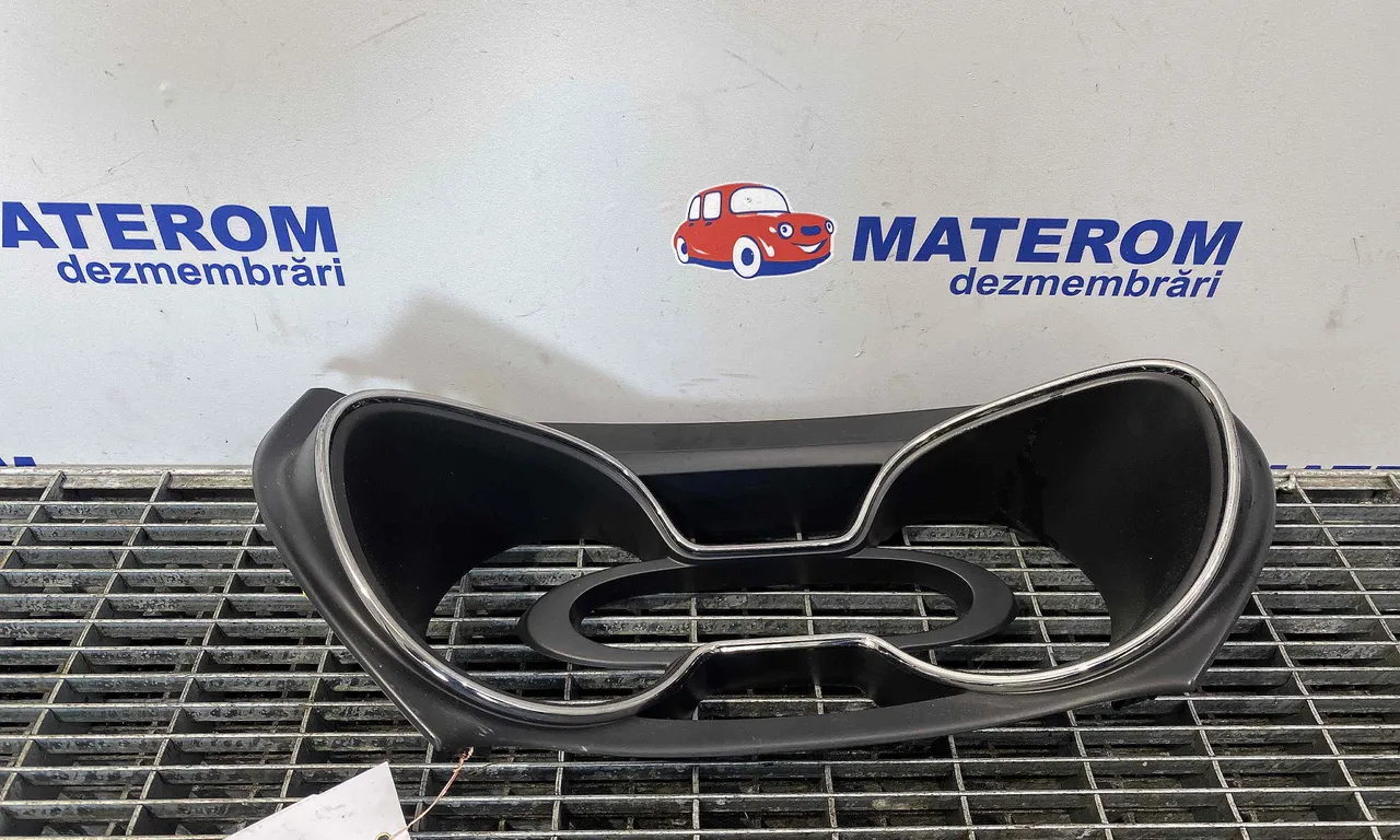ORNAMENT CEAS BORD RENAULT CAPTUR I 2013-2016